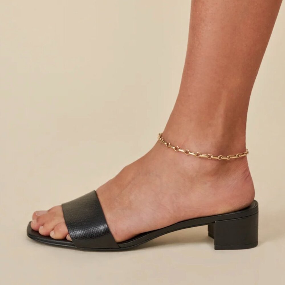 Reformation Mandy Minimal Block Heel Mule, size 7.5